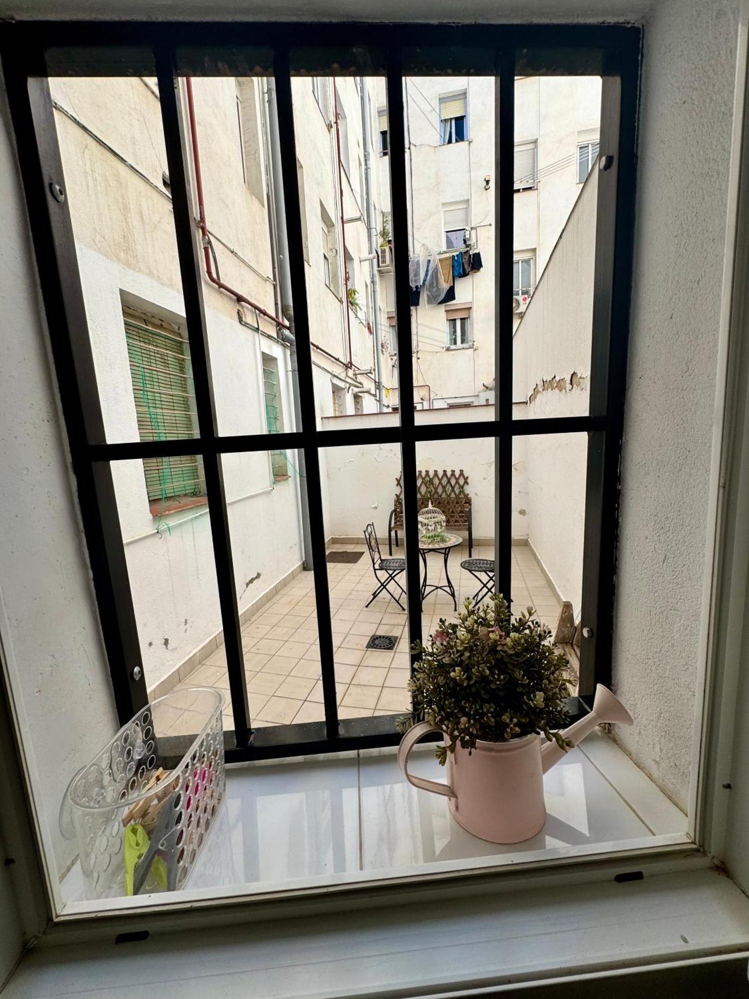Artbel Rentals En Lavapies Madri Exterior foto